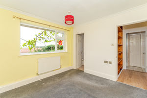 Bedroom- click for photo gallery